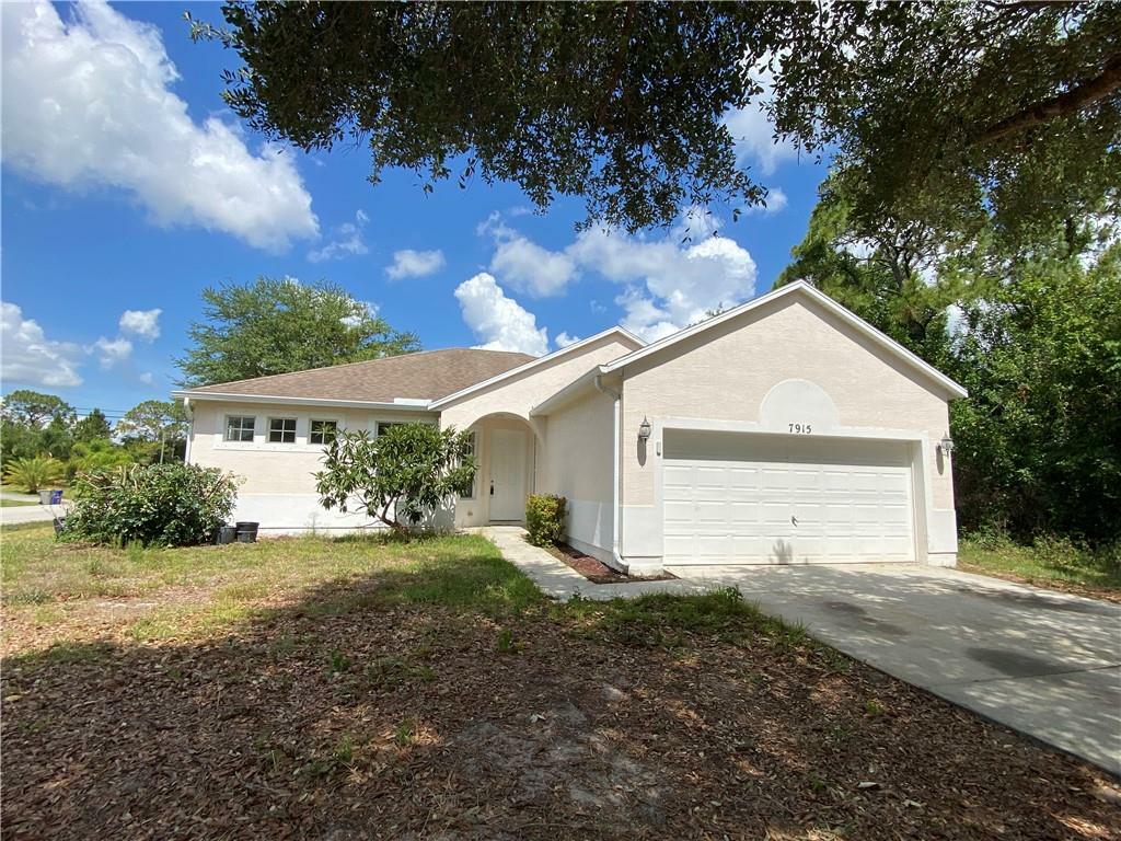 Property Photo:  7915 102nd Avenue  FL 32967 