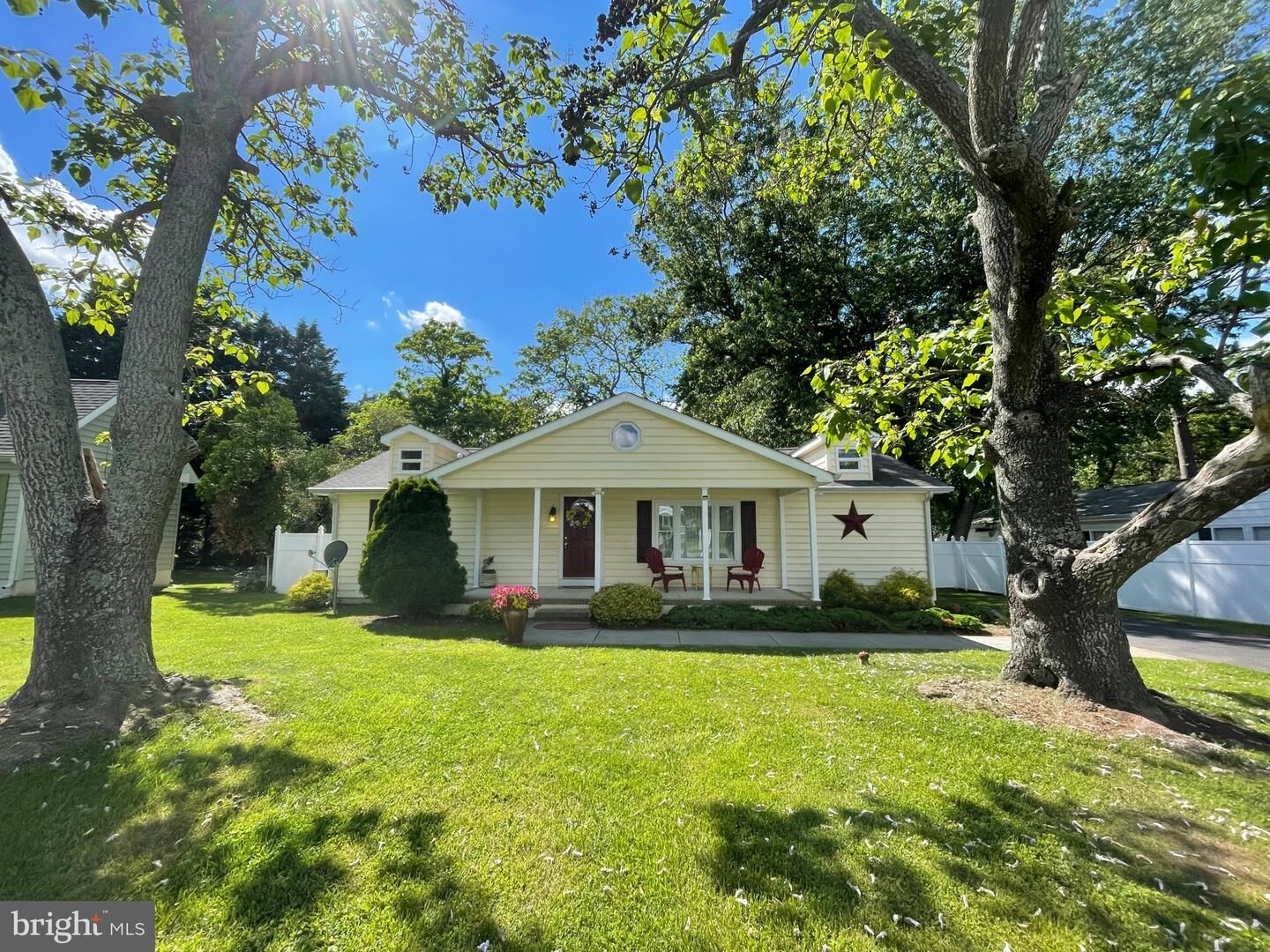 Property Photo: 103 Shady Ridge Drive DE 19971