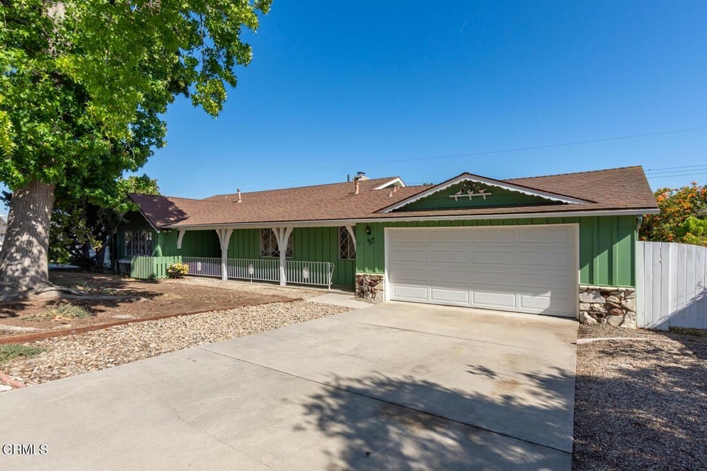 Property Photo:  24 Natalie Way  CA 93010 