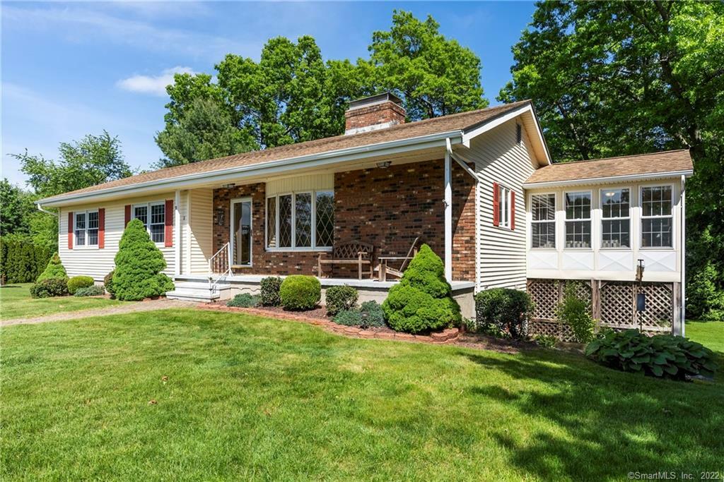Property Photo: 11 Cannata Drive CT 06416