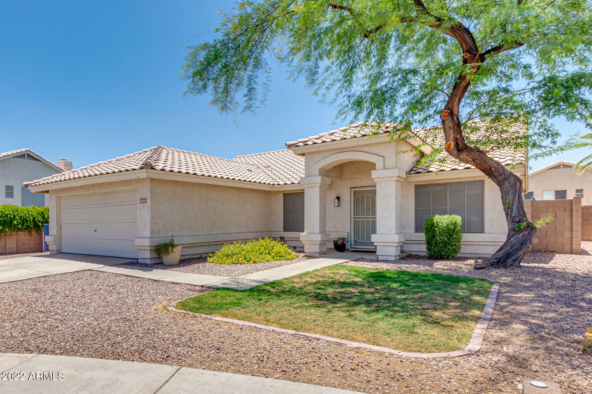 Property Photo: 13678 N 80th Avenue AZ 85381
