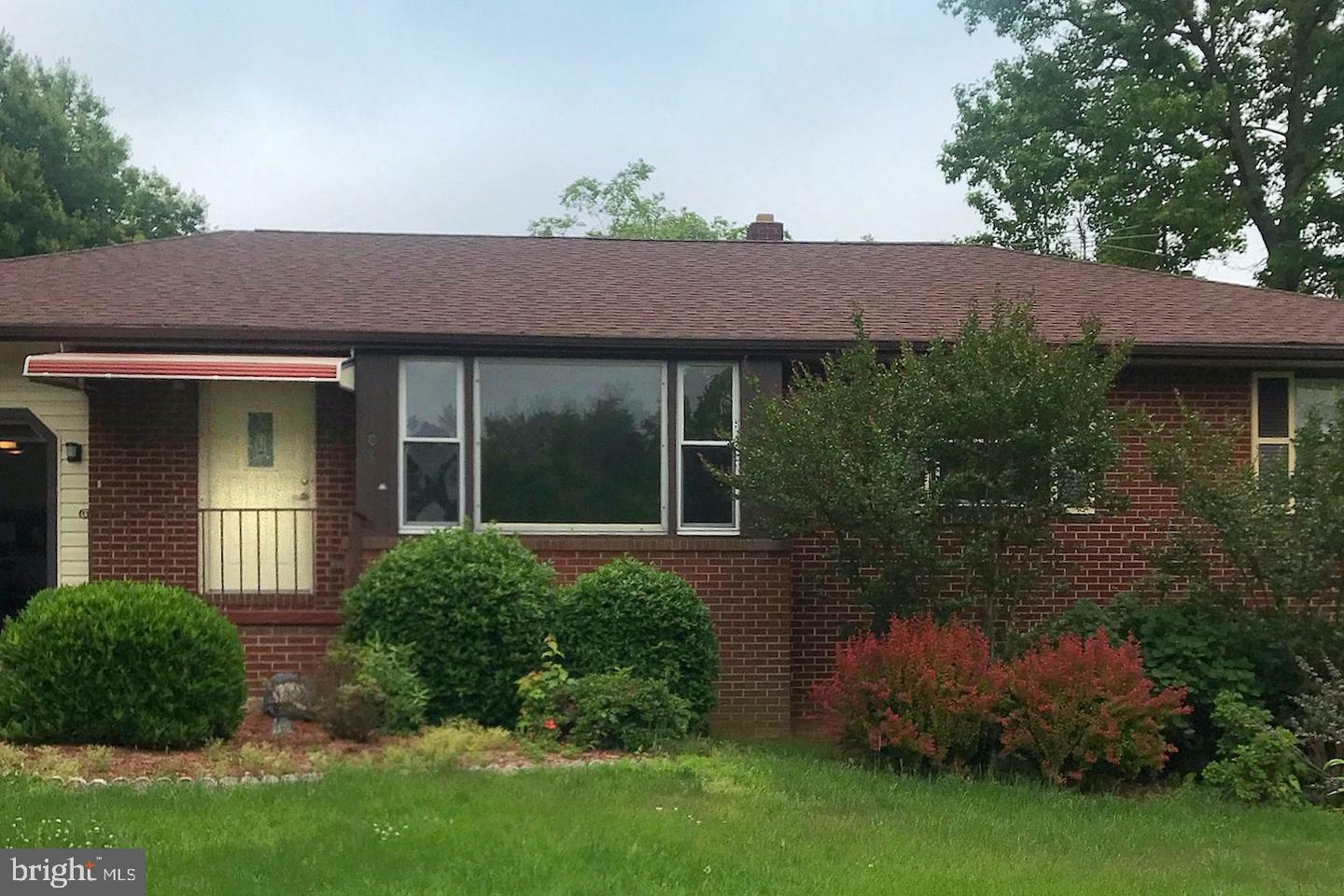 Property Photo:  107 W Hawthorne Drive  MD 20646 