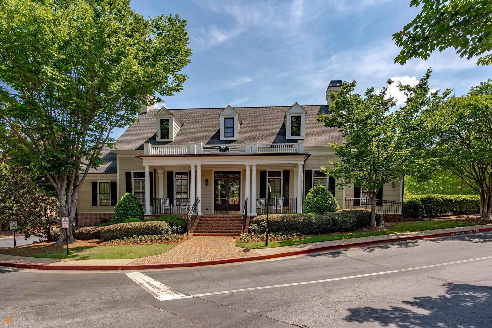 Property Photo:  2308 English Ivy Court SE  GA 30339 