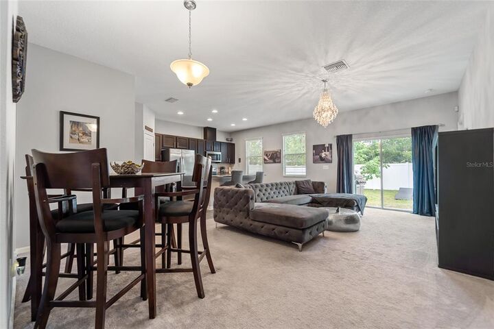 Property Photo:  2918 Lindell Avenue  FL 33610 