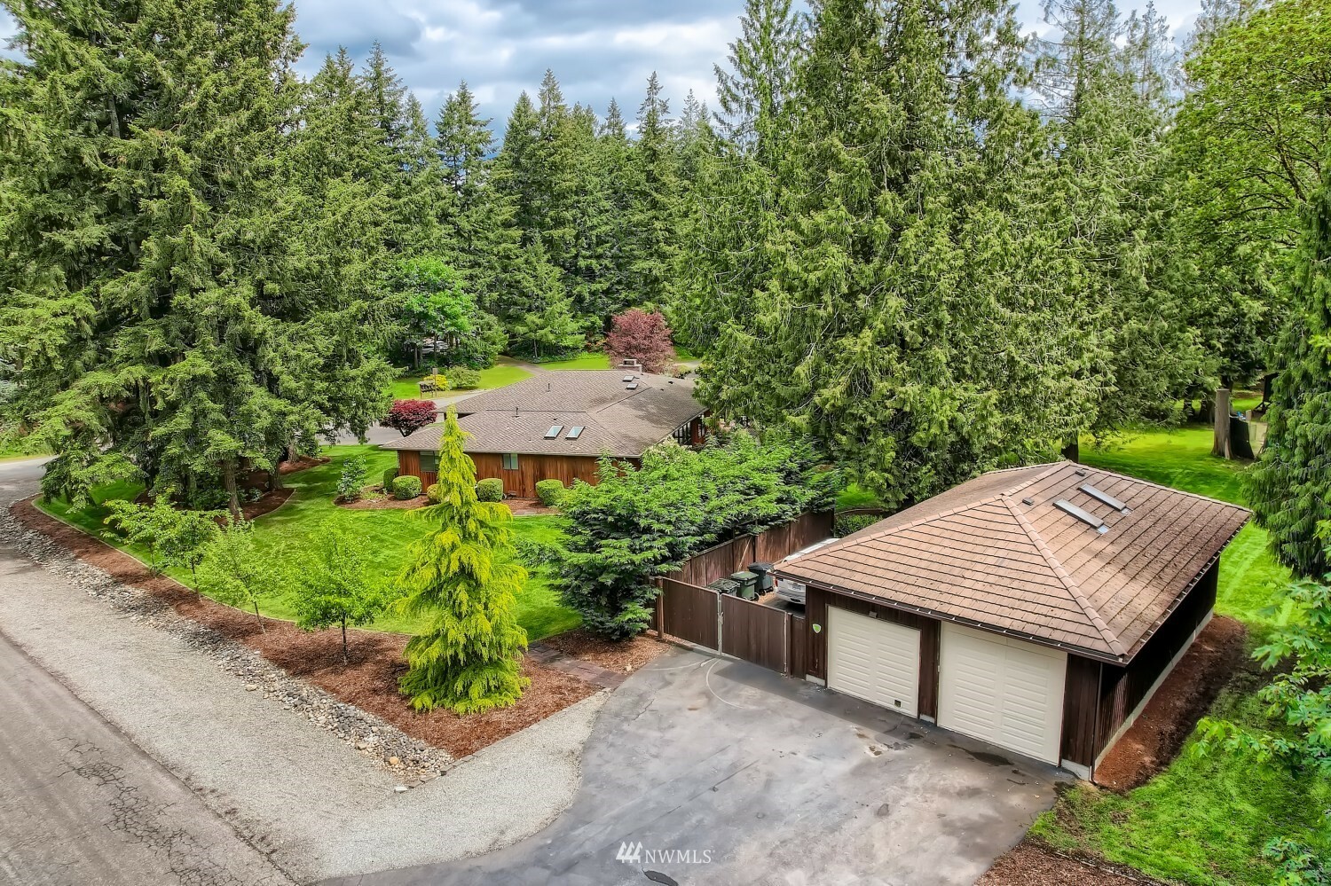 Property Photo:  27700 195th Avenue SE  WA 98042 