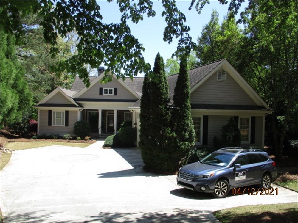 Property Photo: 1120 Plantation Point Drive GA 30642
