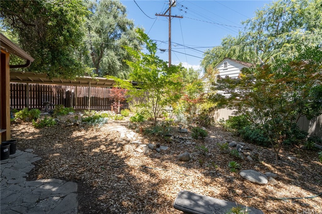 Property Photo:  555 W 11th Street  CA 91711 