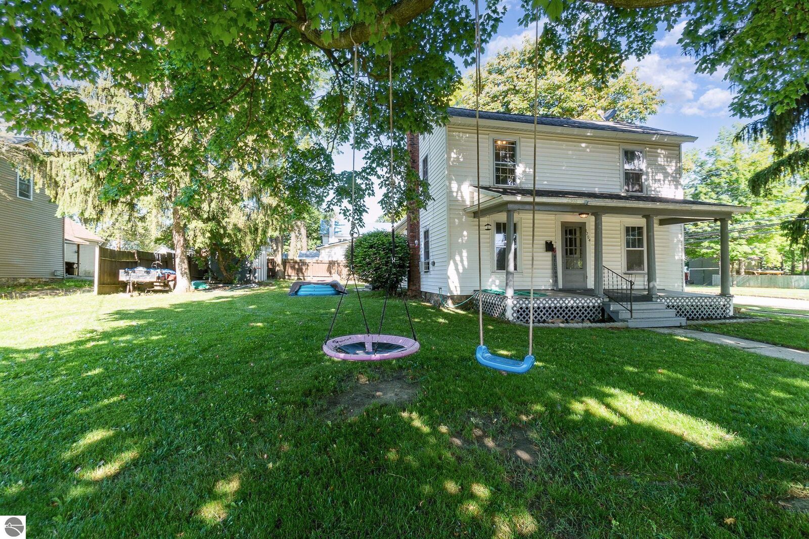 Property Photo:  204 S St. Johns Street  MI 48847 
