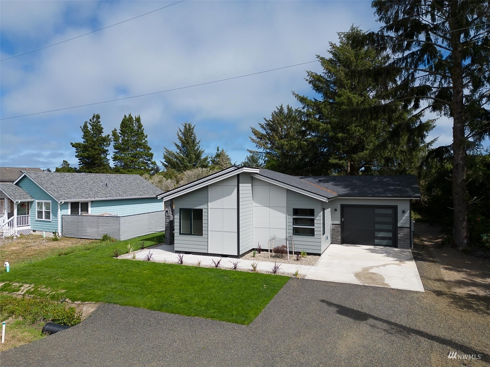 Property Photo:  229 S Razor Clam Drive SW  WA 98569 