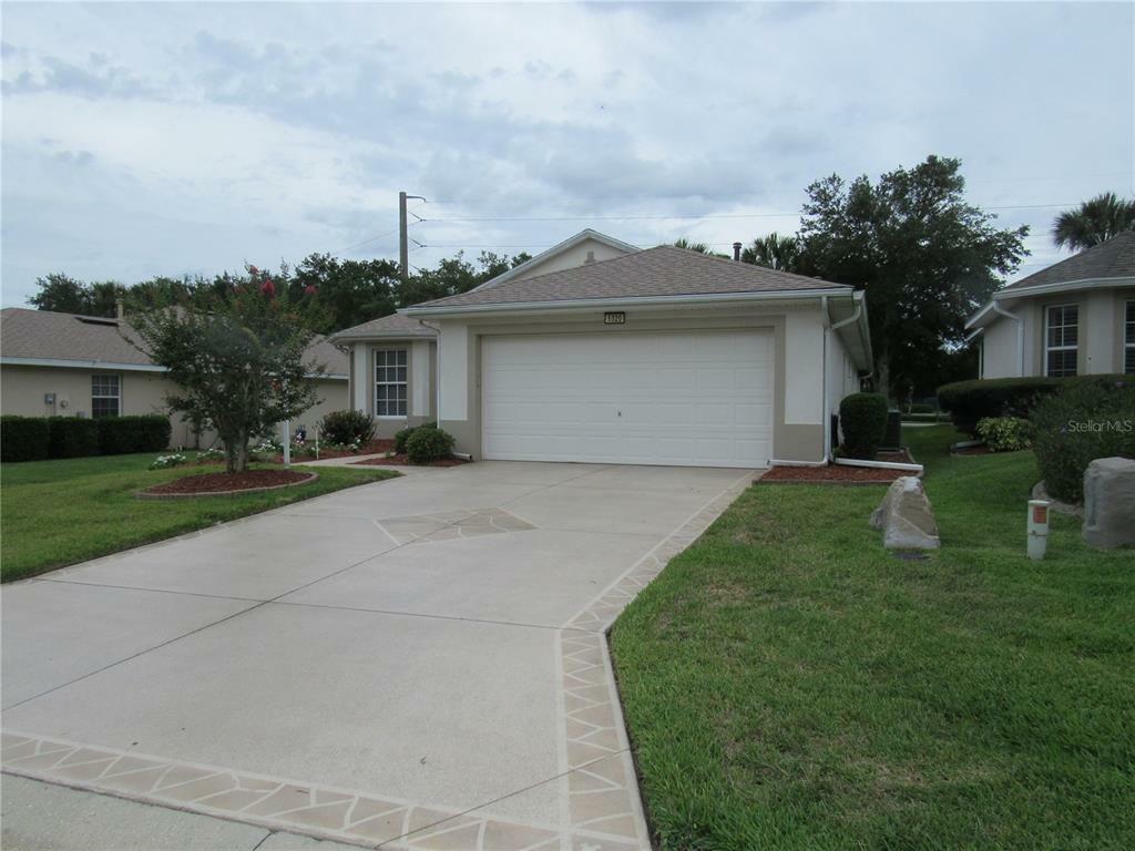 Property Photo:  5320 Treasure View Way  FL 34748 