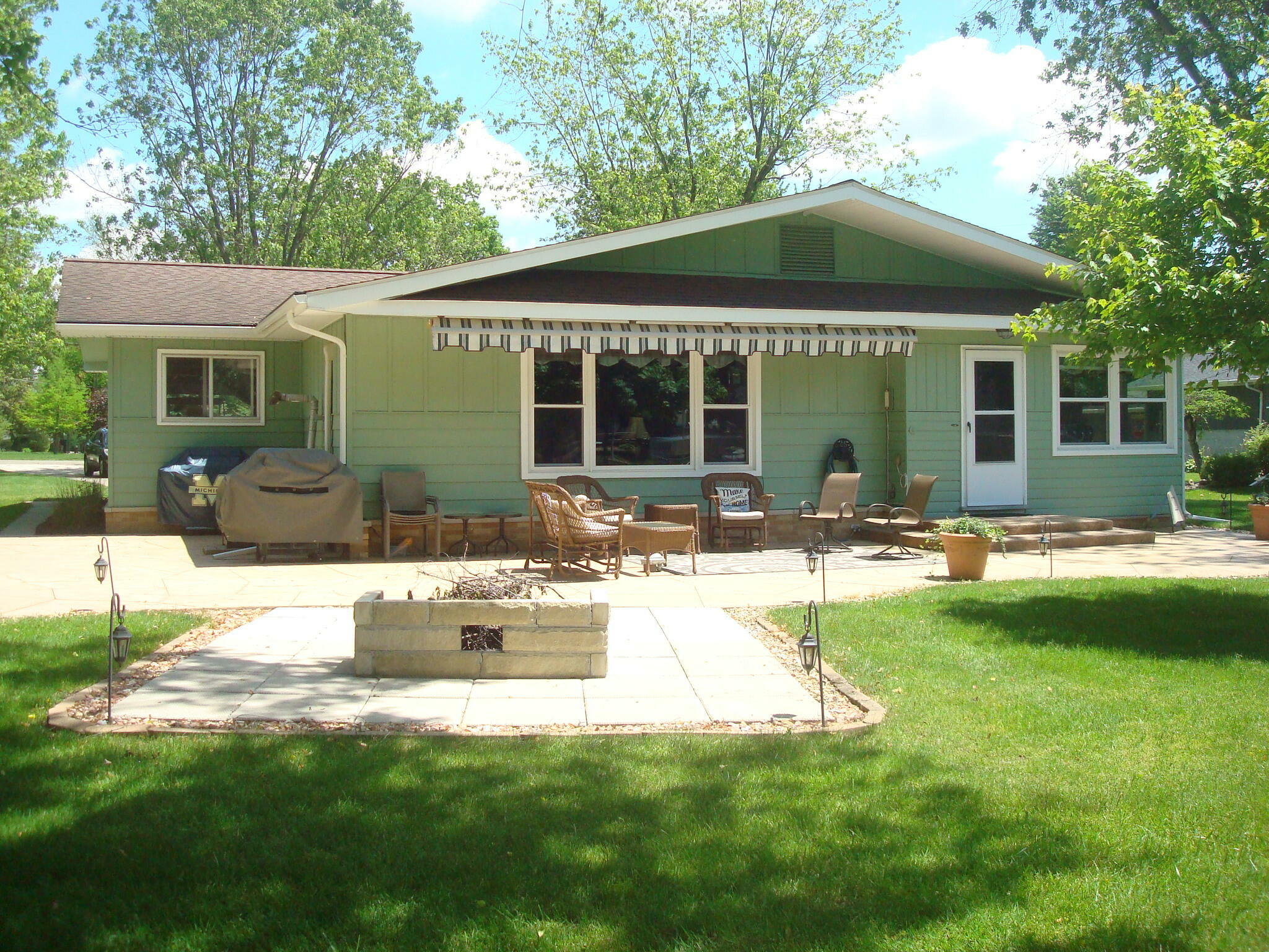 Property Photo:  757 Lakeshore Point  MI 49036 