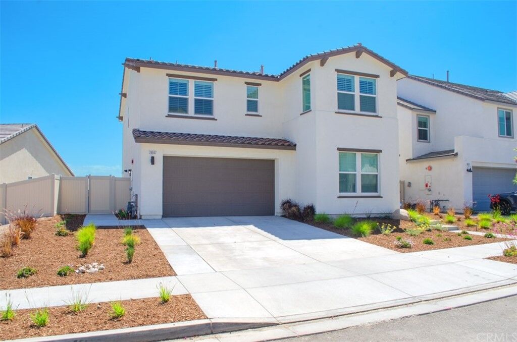 Property Photo:  28567 Foothill Way  CA 91350 
