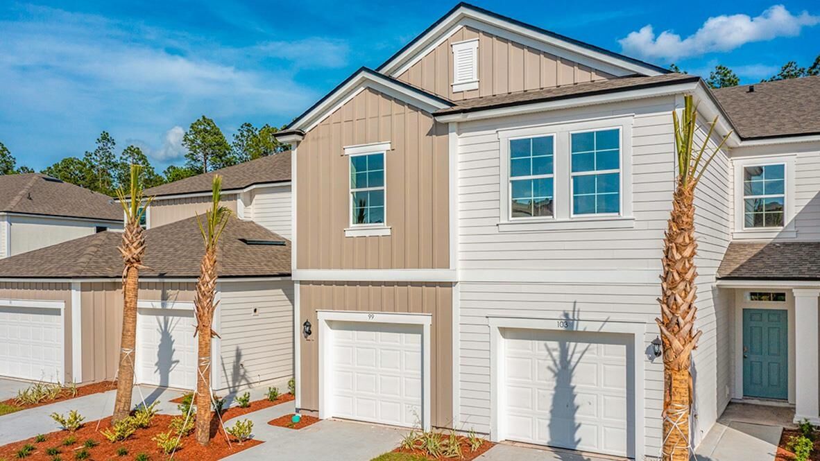 Property Photo: 541 Coastline Way FL 32092