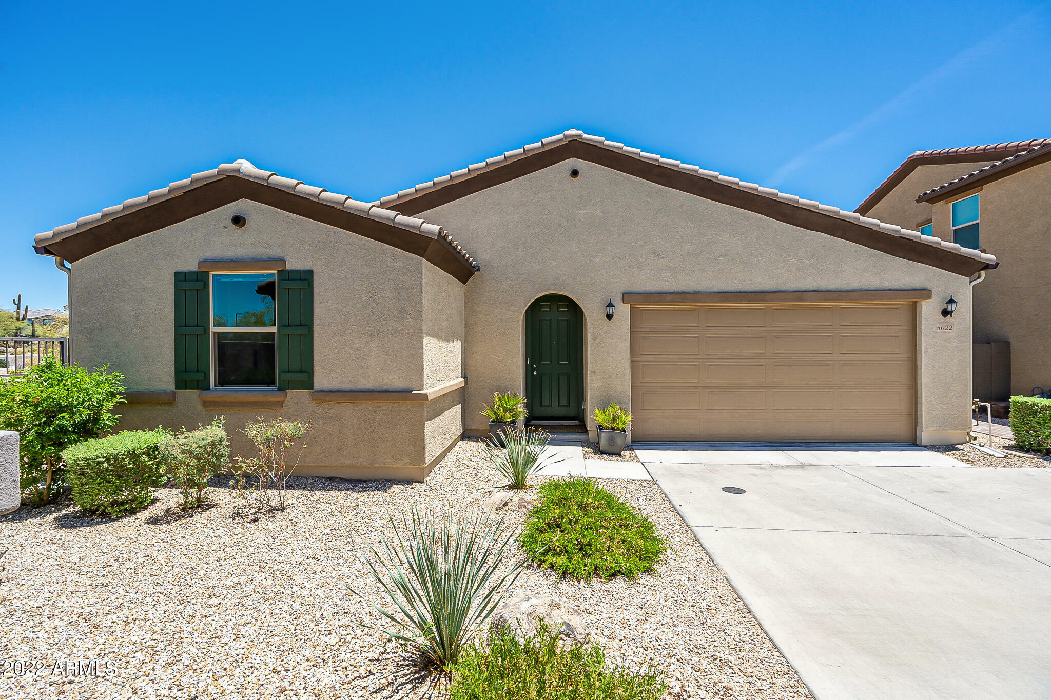 Property Photo: 5022 E Desert Forest Trail AZ 85331