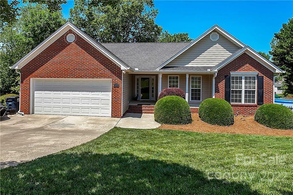 Property Photo: 116 Sidney Court NC 28110