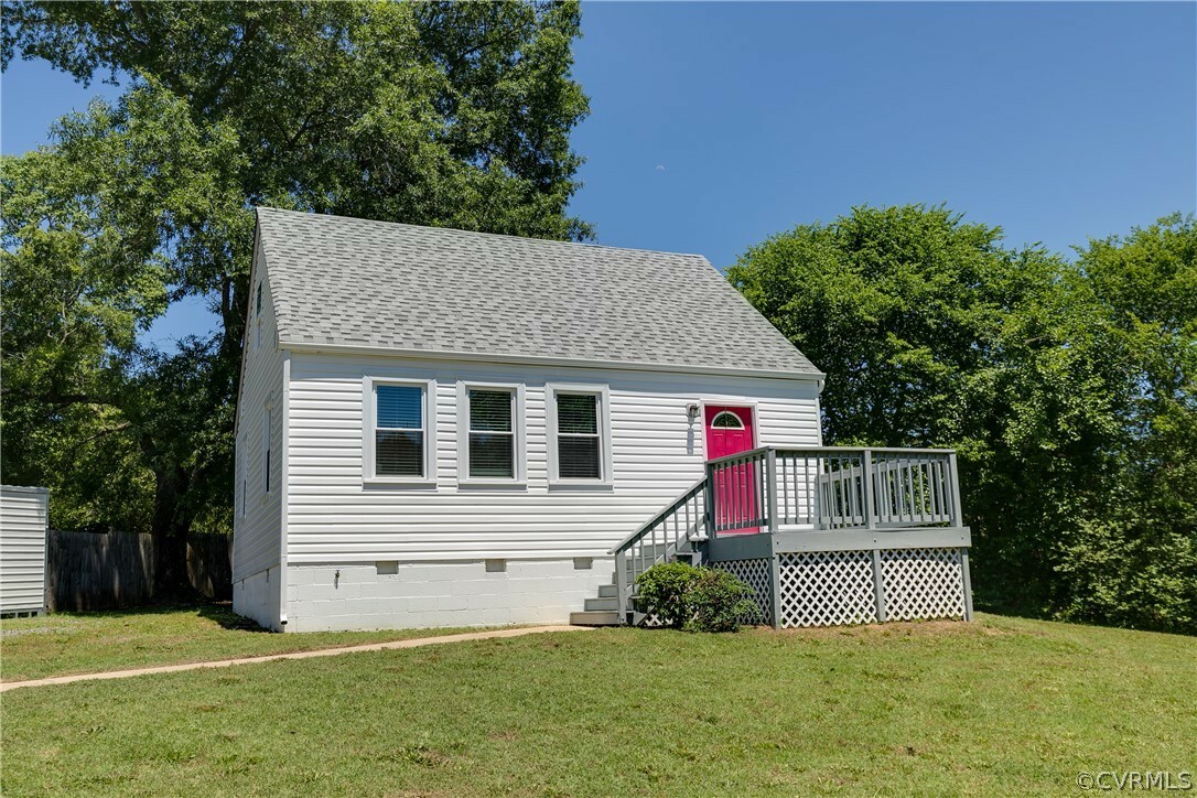 Property Photo:  4605 Eanes Lane  VA 23231 