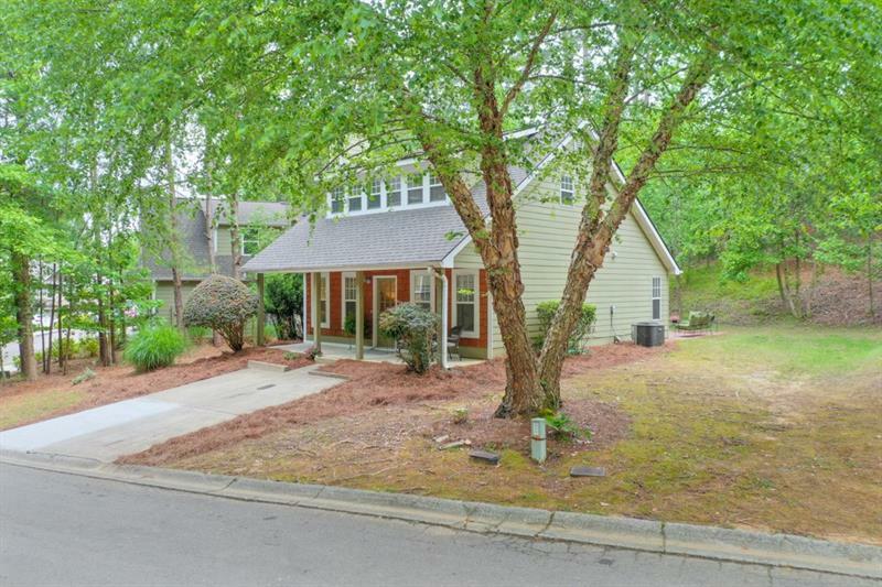 Property Photo:  267 Lakeside Drive  GA 30183 