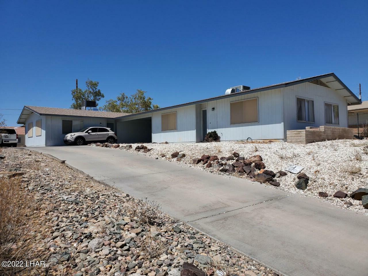 Property Photo:  3131-3133 Sombrero Dr  AZ 86404 