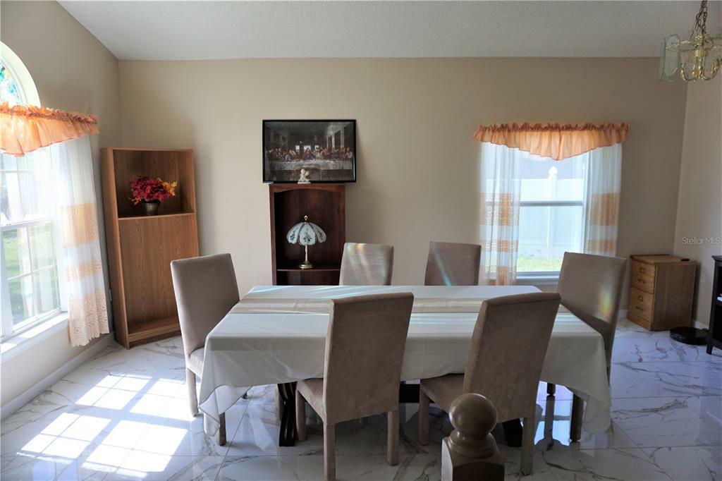 Property Photo:  2620 Dunraven Court  FL 34743 