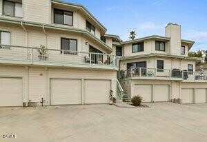 Property Photo:  995 Inspiration Way  CA 93001 