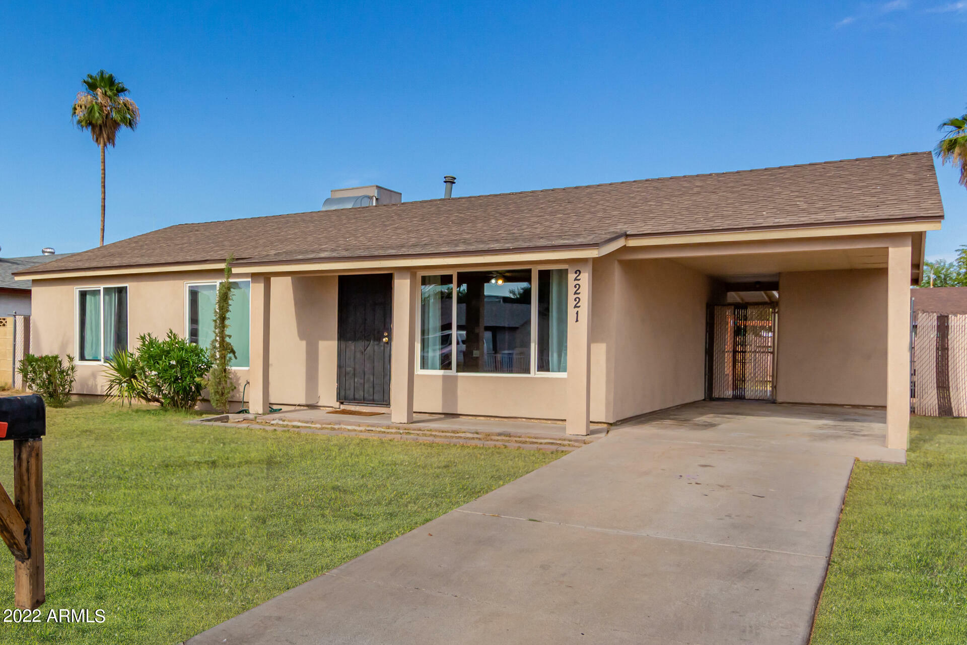 Property Photo:  2221 N 61st Drive  AZ 85035 