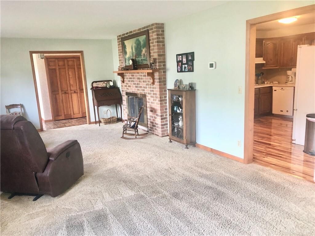 Property Photo: 302 N Church Street OH 43072