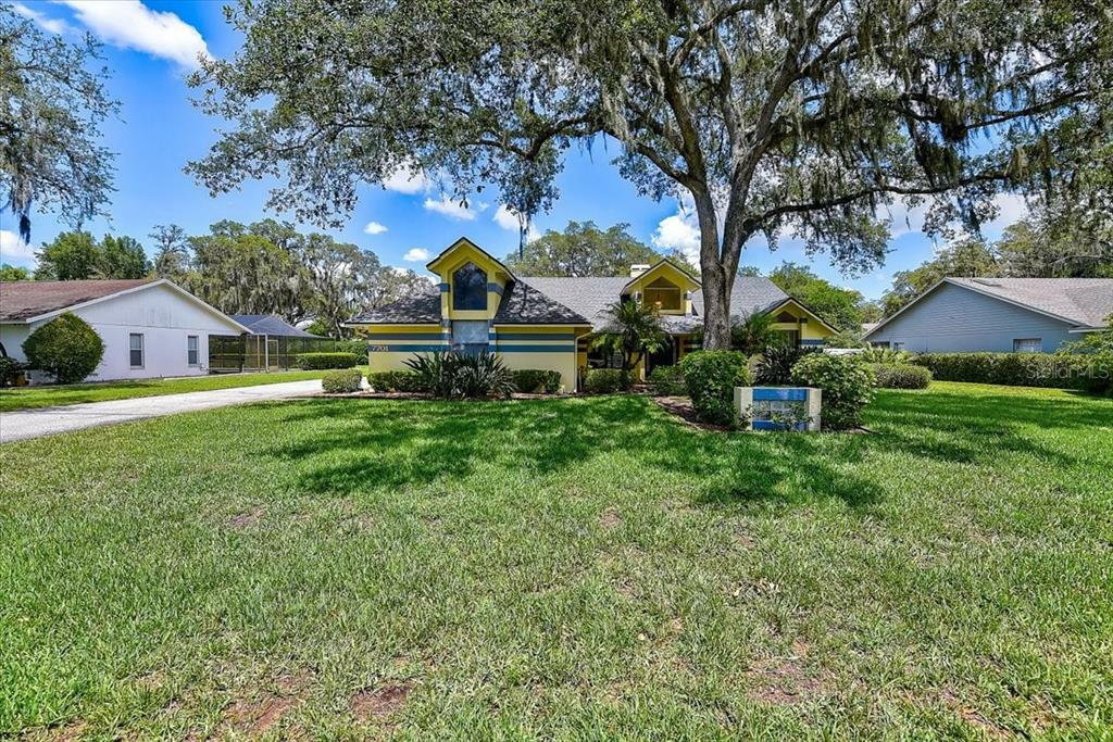 Property Photo:  7701 Nature Trail  FL 33809 