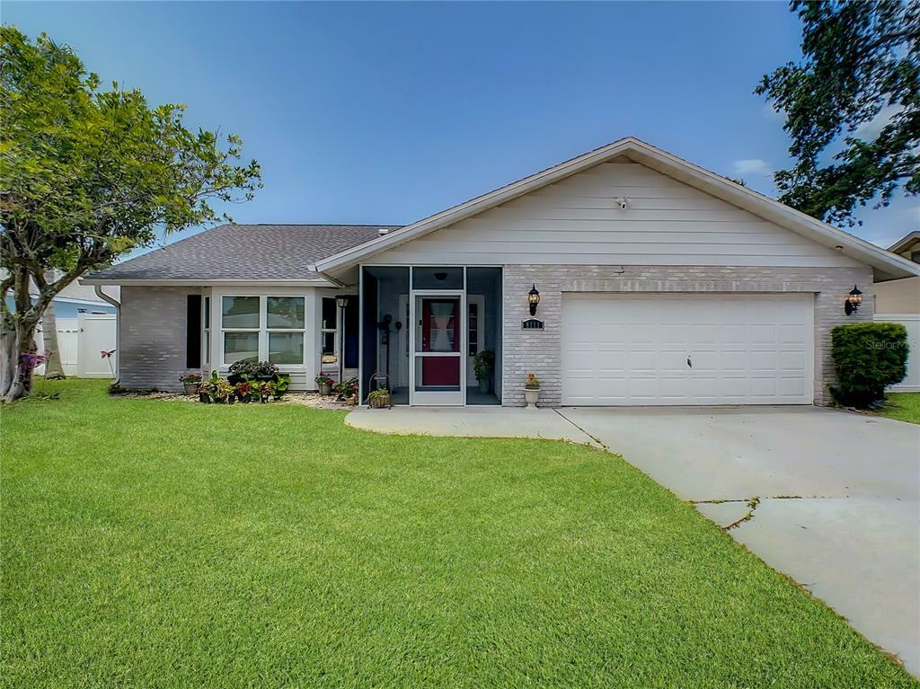 Property Photo: 8111 NW 17th Avenue NW FL 34209