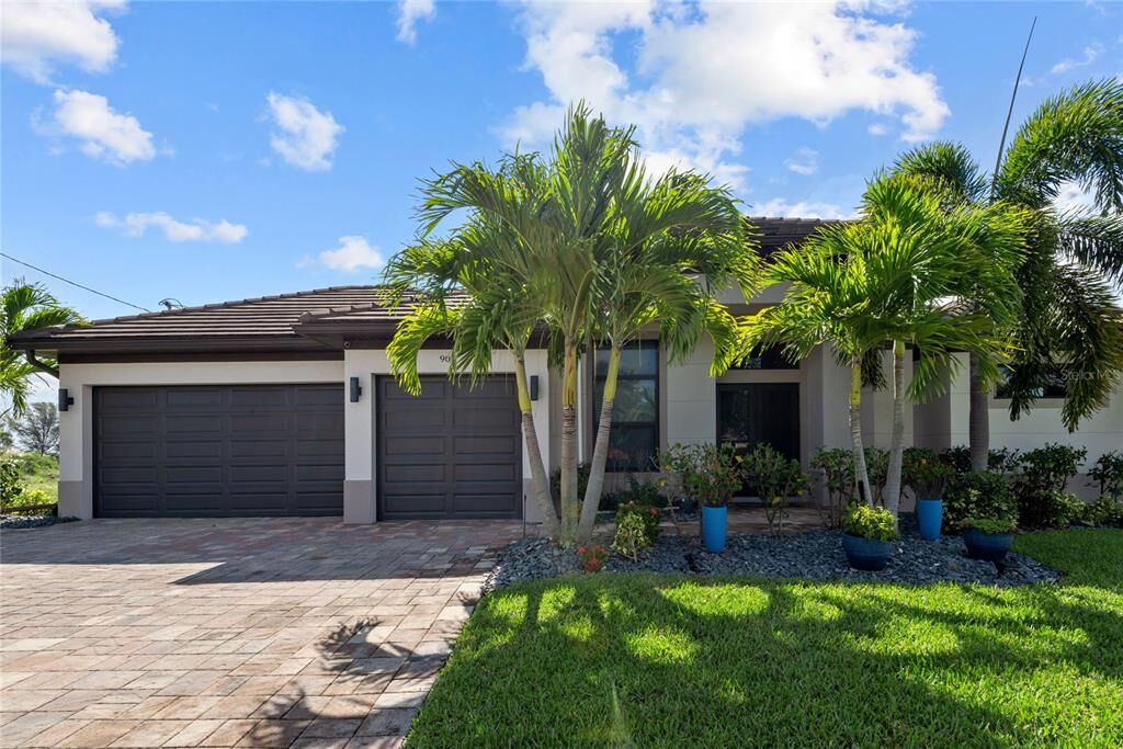 Property Photo: 907 Old Burnt Store Road N FL 33993