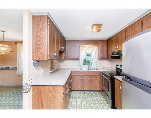 Property Photo: 4 Oxford Drive MA 01095