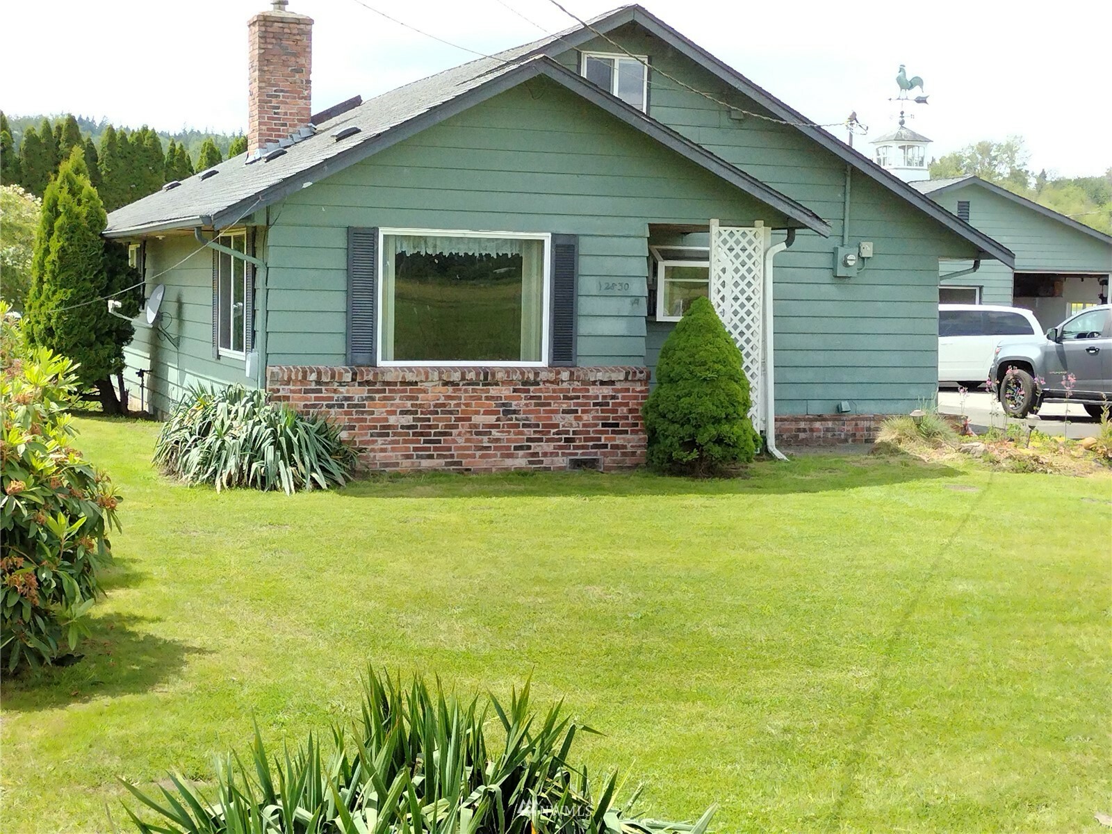 Property Photo: 12830 19th Avenue NE WA 98271