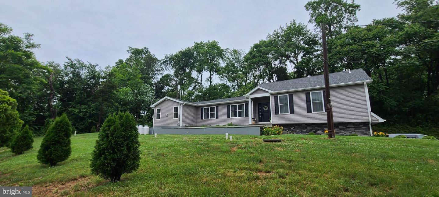 Property Photo:  86 Sykesville Rd  NJ 08515 