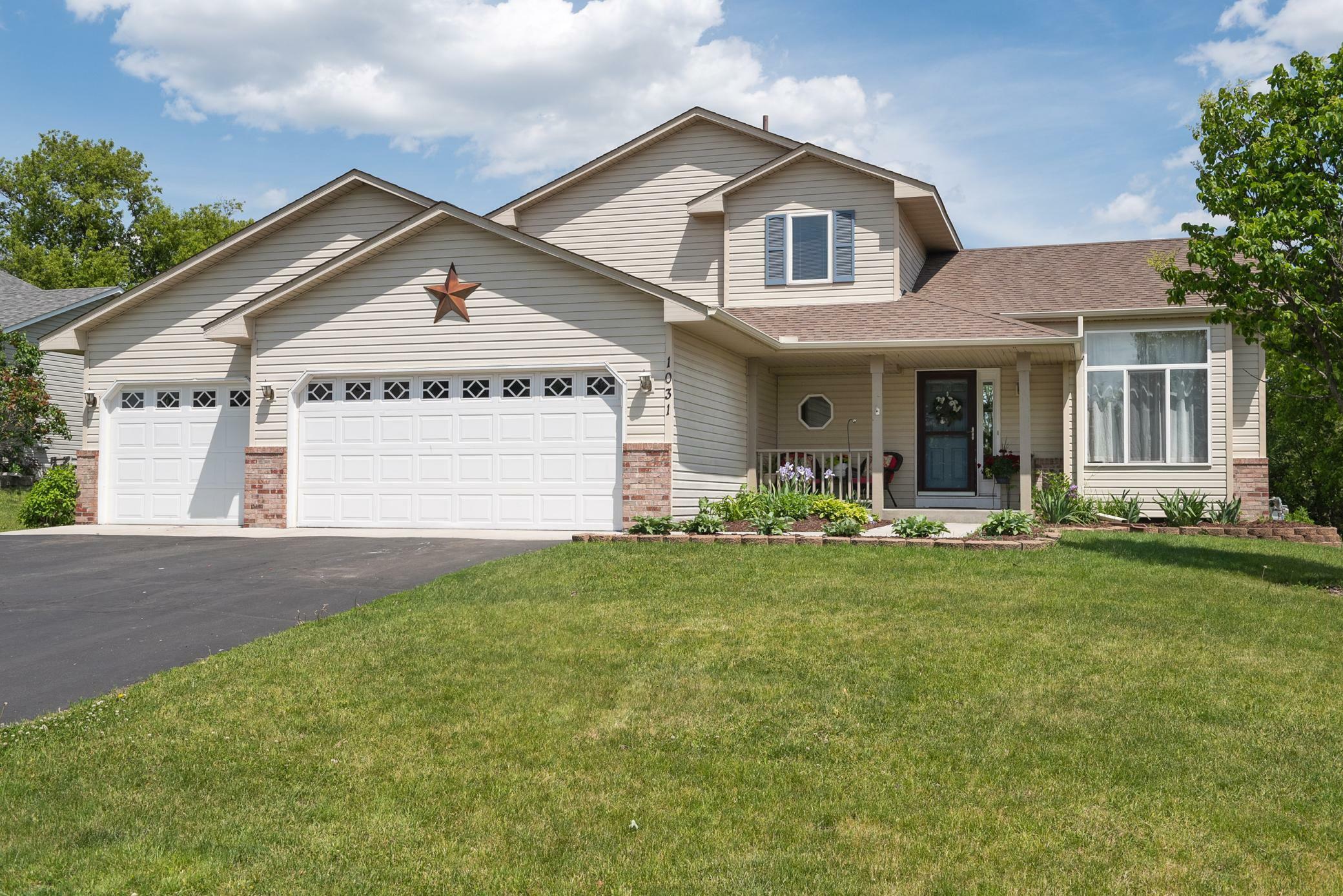 Property Photo:  1031 Meadow Street  MN 55322 