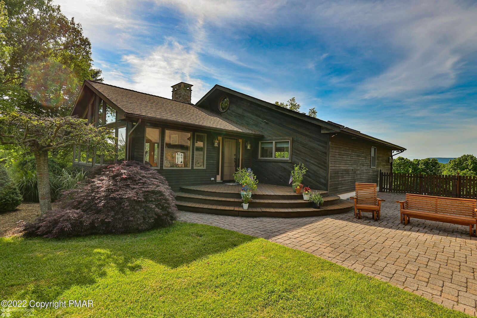 Property Photo:  340 Sunrise Boulevard  PA 18343 