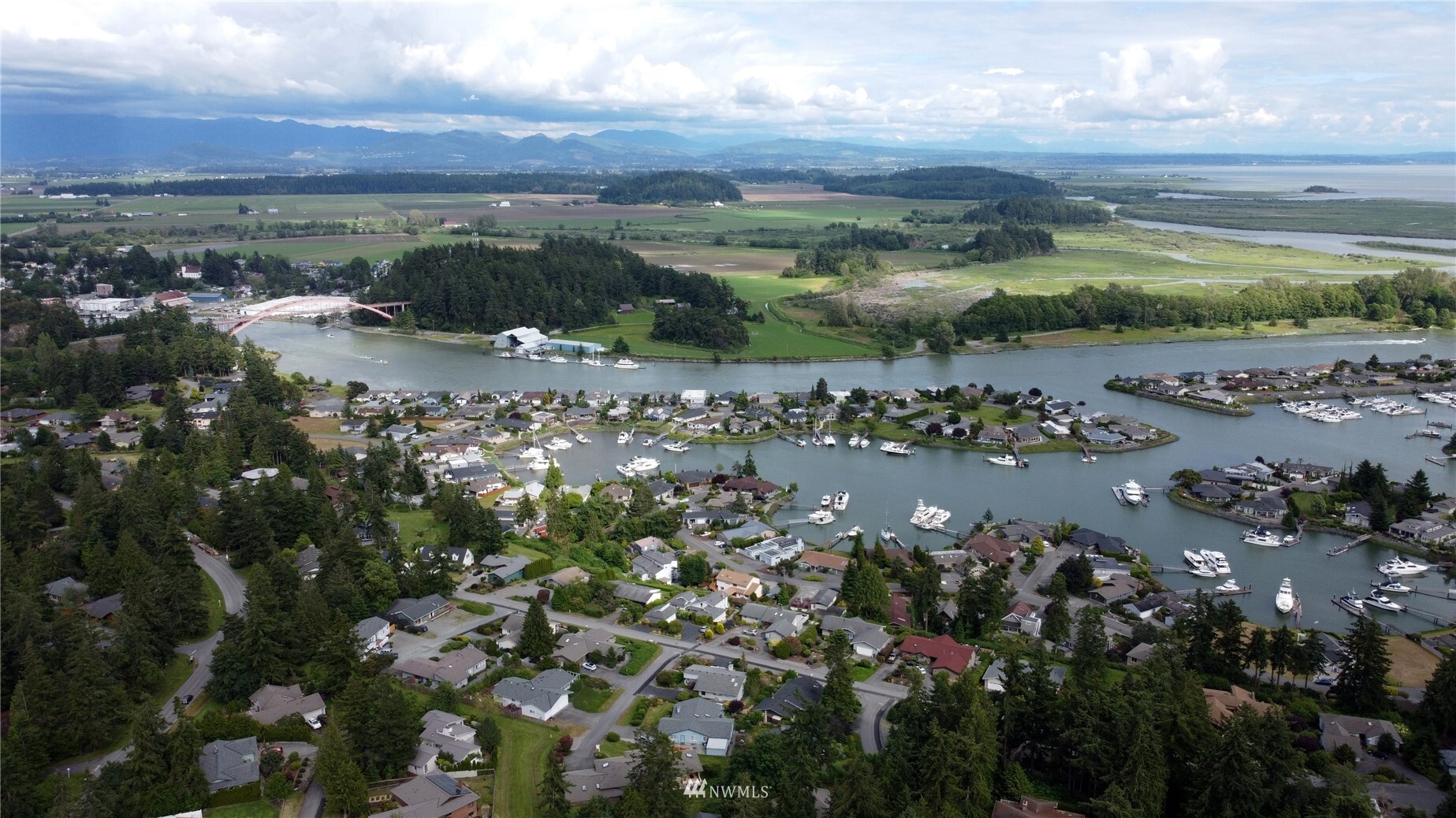 Property Photo: 324 Shelter Bay Drive WA 98257