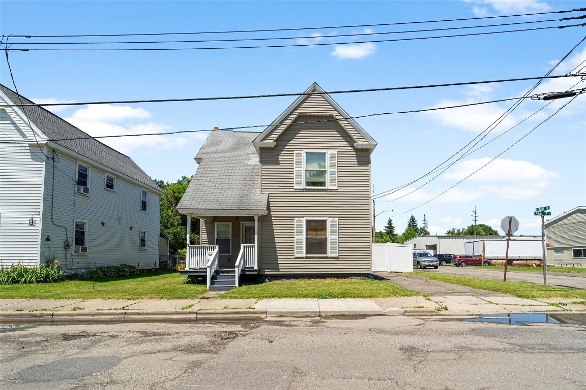 Property Photo:  73 Pratt Avenue  NY 13790 