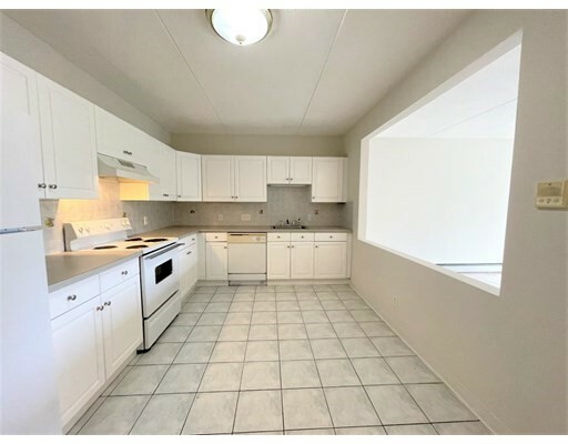 Property Photo:  580 Salem Street 40  MA 01880 