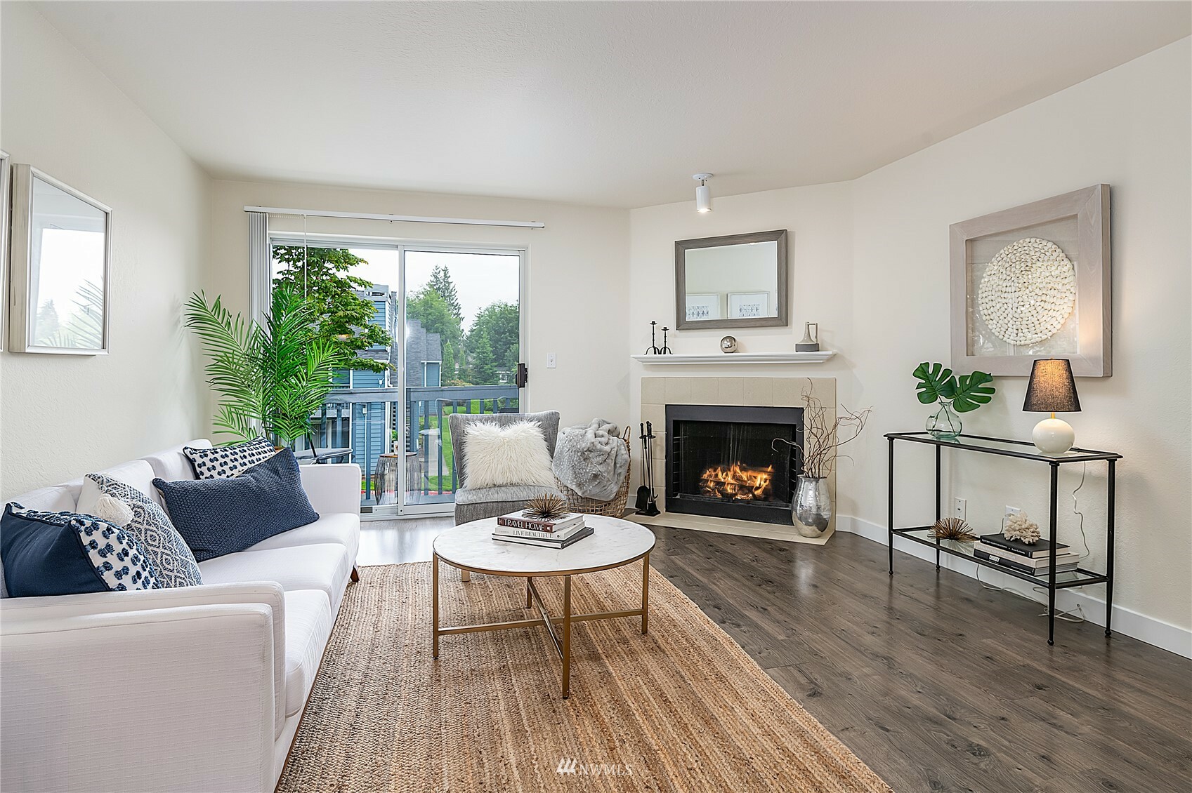 Property Photo: 16817 Larch Way D-203 WA 98037