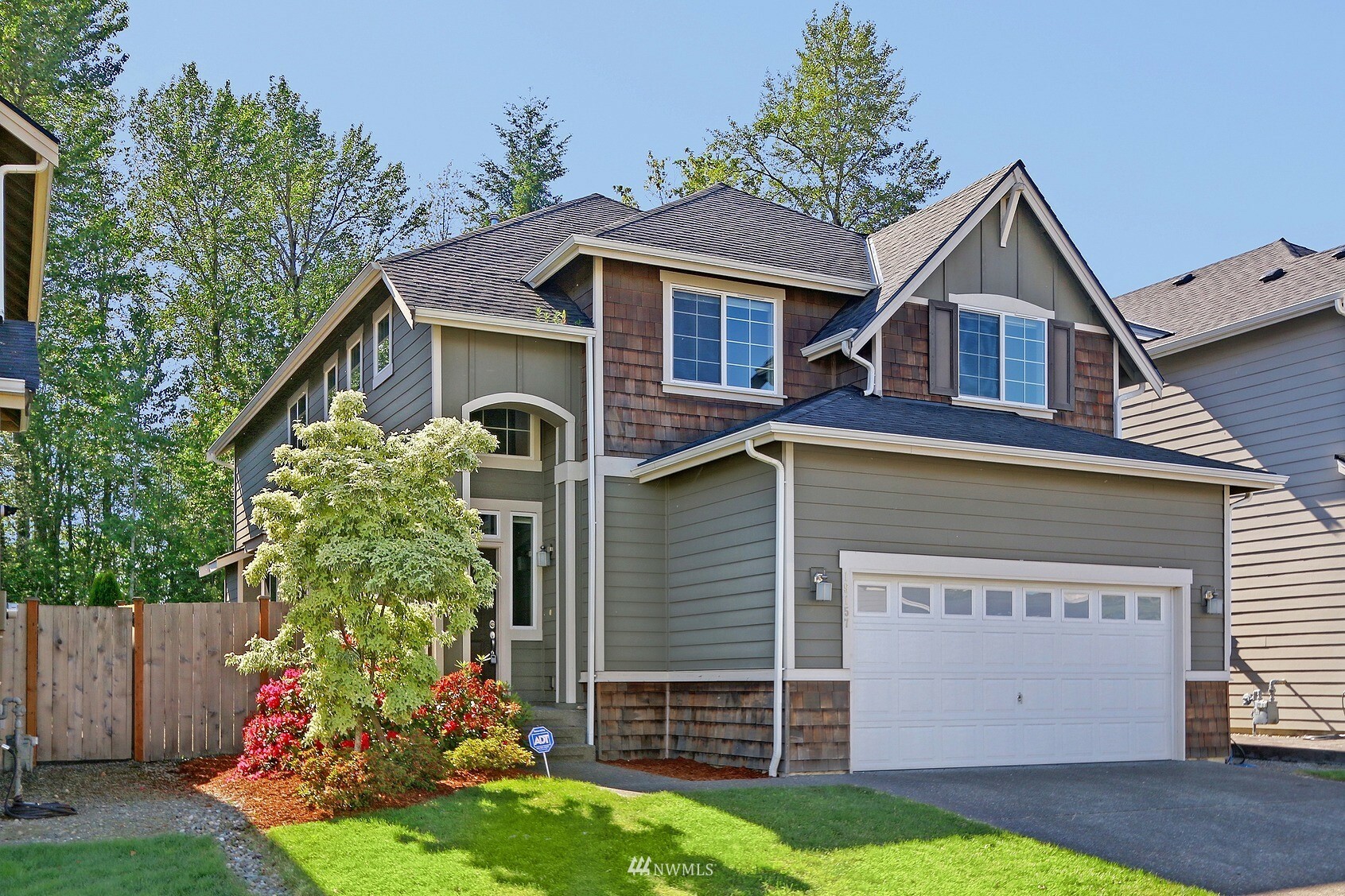 Property Photo: 19157 120th Court SE WA 98058