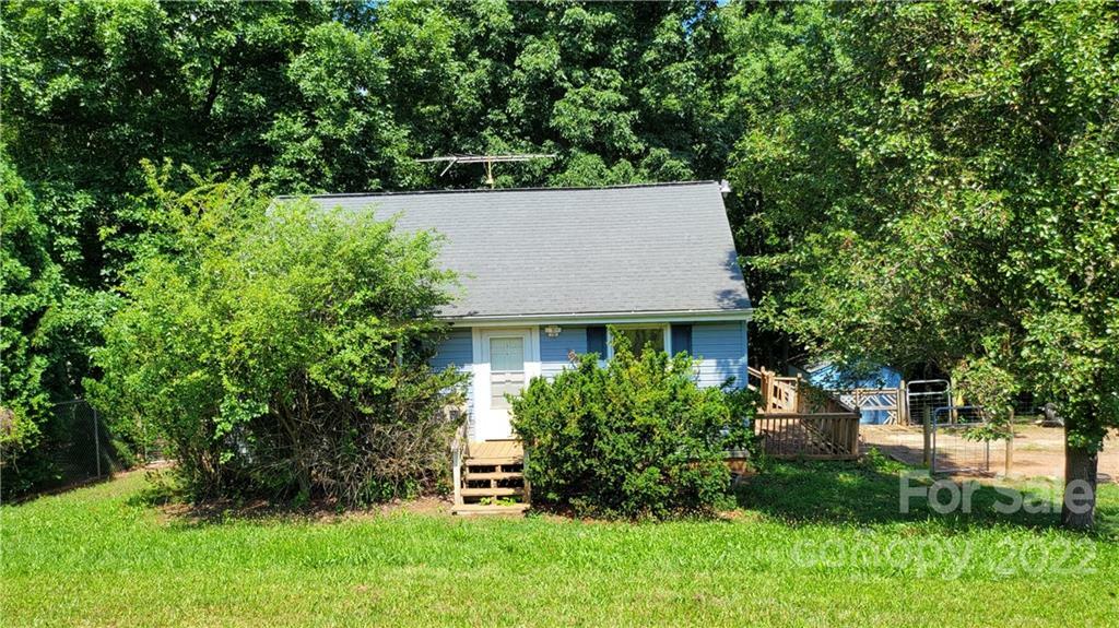 Property Photo:  121 Riverview Acres Lane  NC 28681 