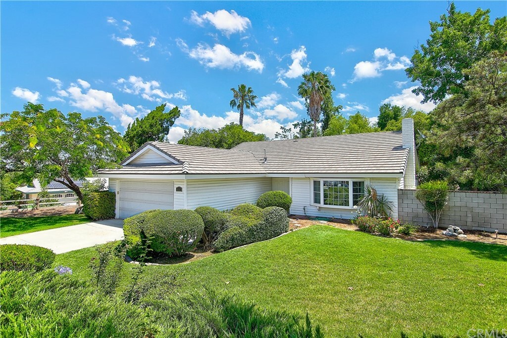 Property Photo:  6090 Promontory Lane  CA 92506 