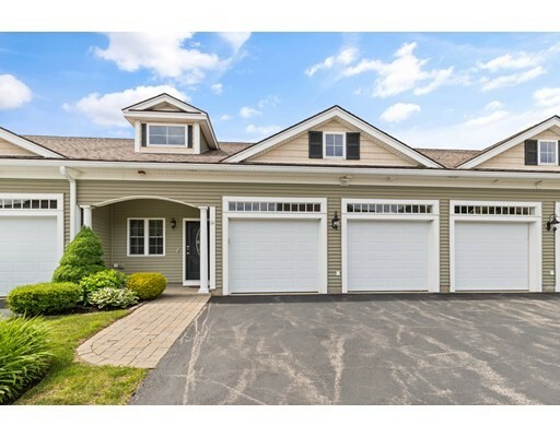 Property Photo:  14 Cranberry Lane 14  MA 01949 