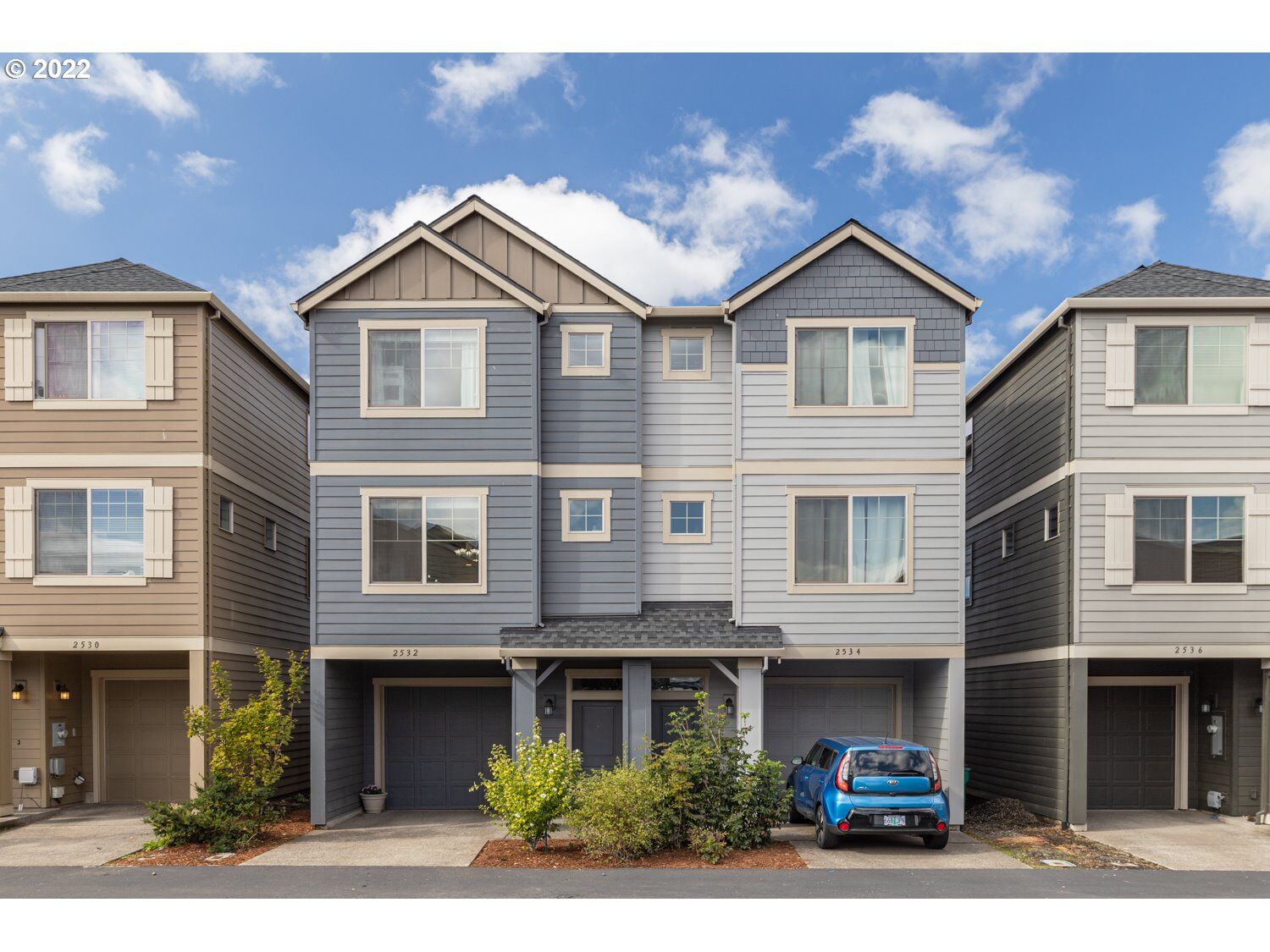 Property Photo: 2532 Carson Loop OR 97116