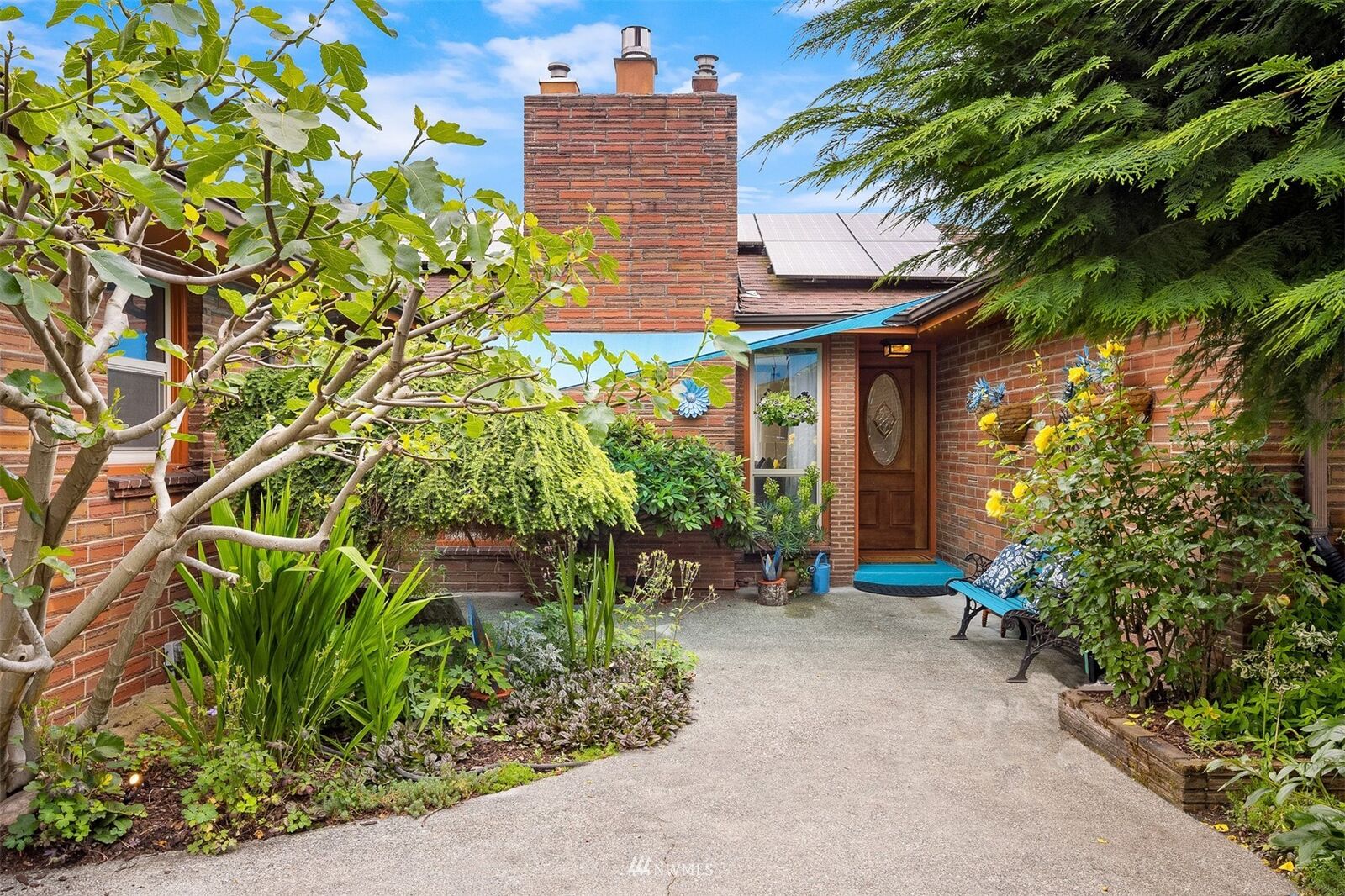 Property Photo:  10824 Forest Avenue S  WA 98178 