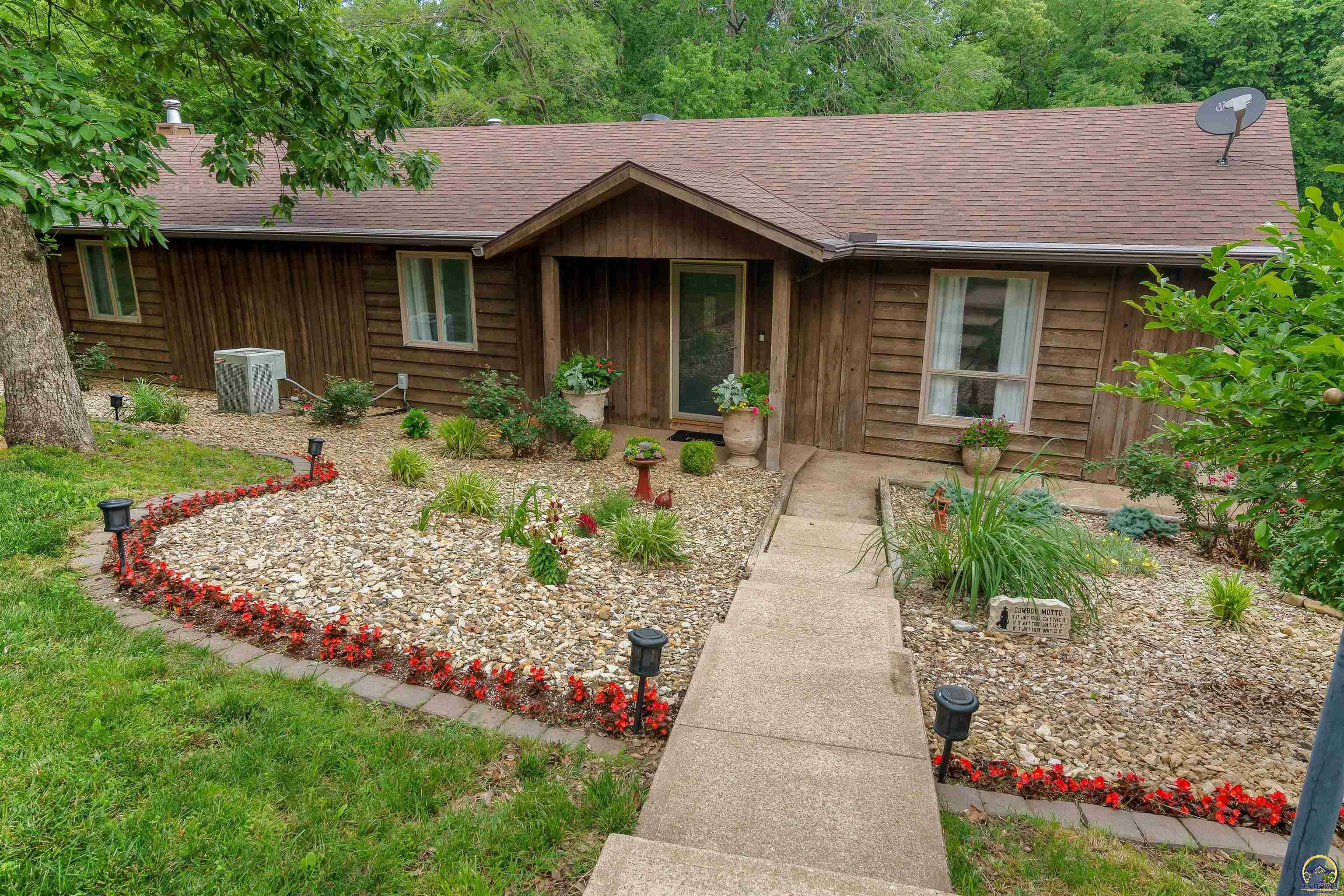 Property Photo:  6762 Hickory Point  KS 66512 