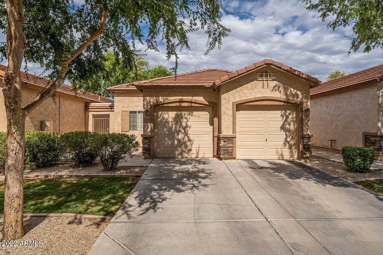 Property Photo:  933 S Tucana Lane S  AZ 85296 