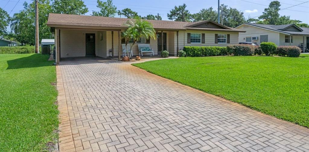 Property Photo:  2653 Eastham Road  FL 32792 