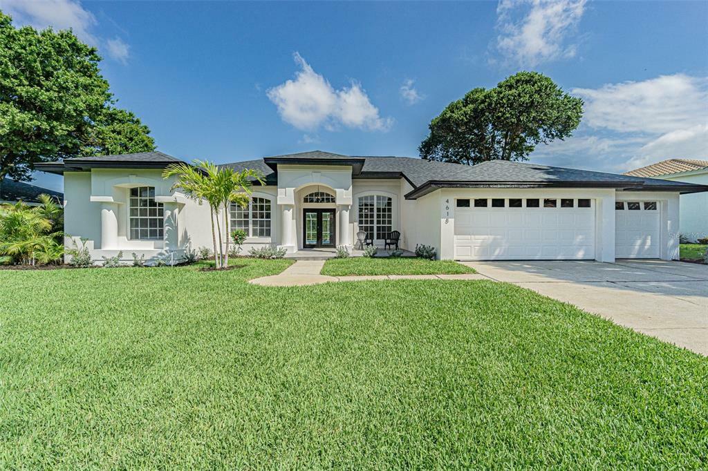 Property Photo: 4618 Juniper Drive FL 34685