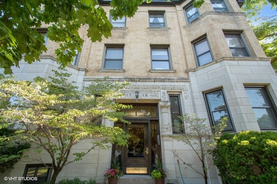 Property Photo:  1712 W Wilson Avenue 3E  IL 60640 