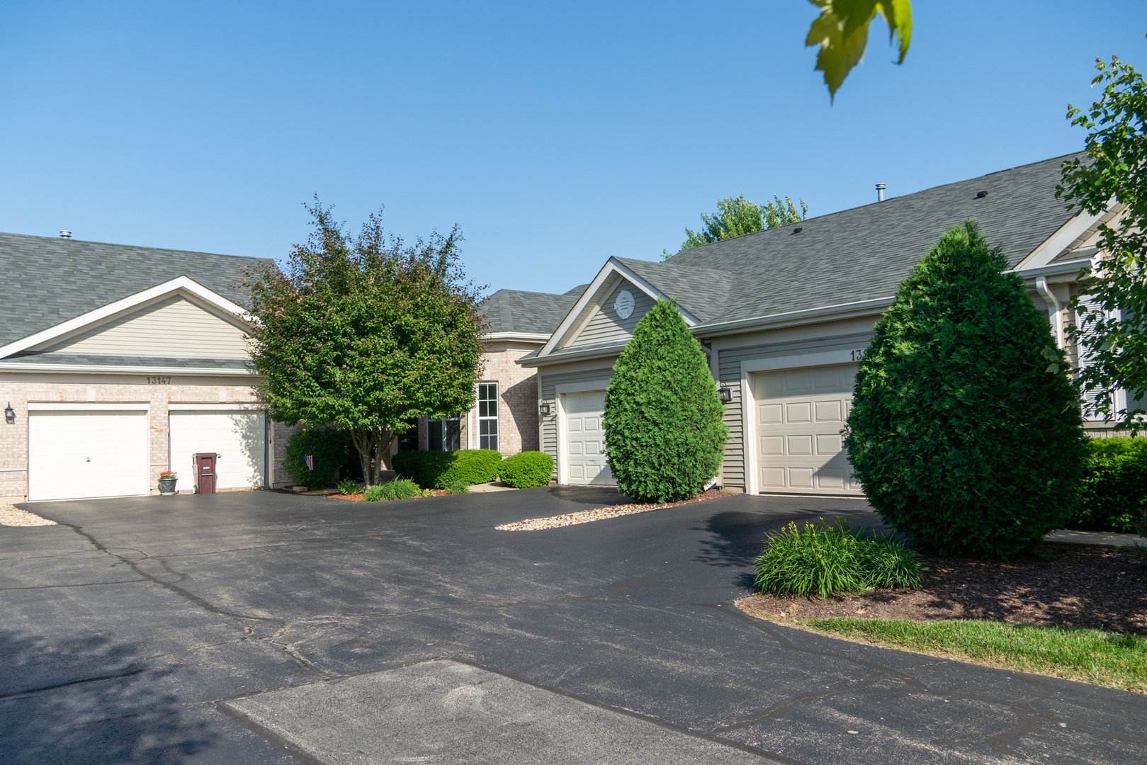 Property Photo:  13149 S Carlisle Court  IL 60544 